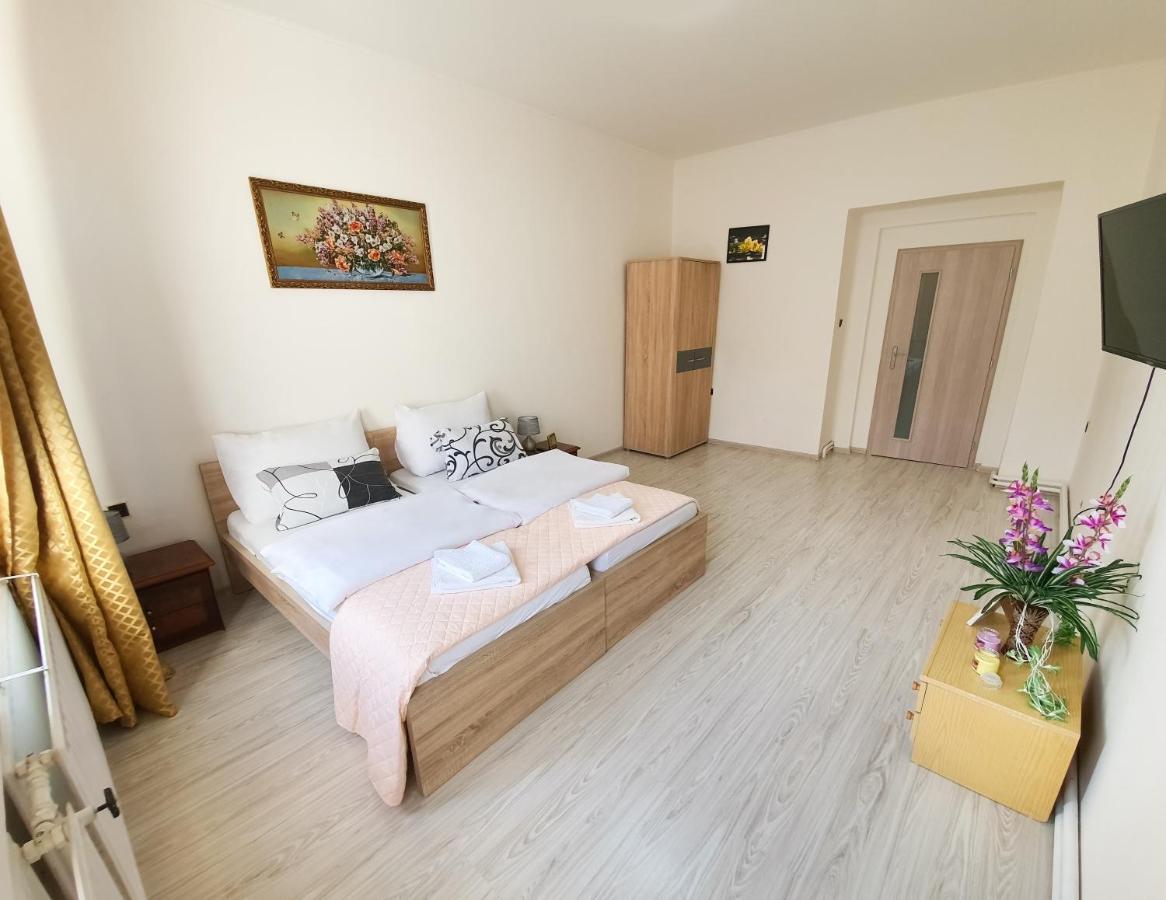 Kk Apartments Praga Zewnętrze zdjęcie