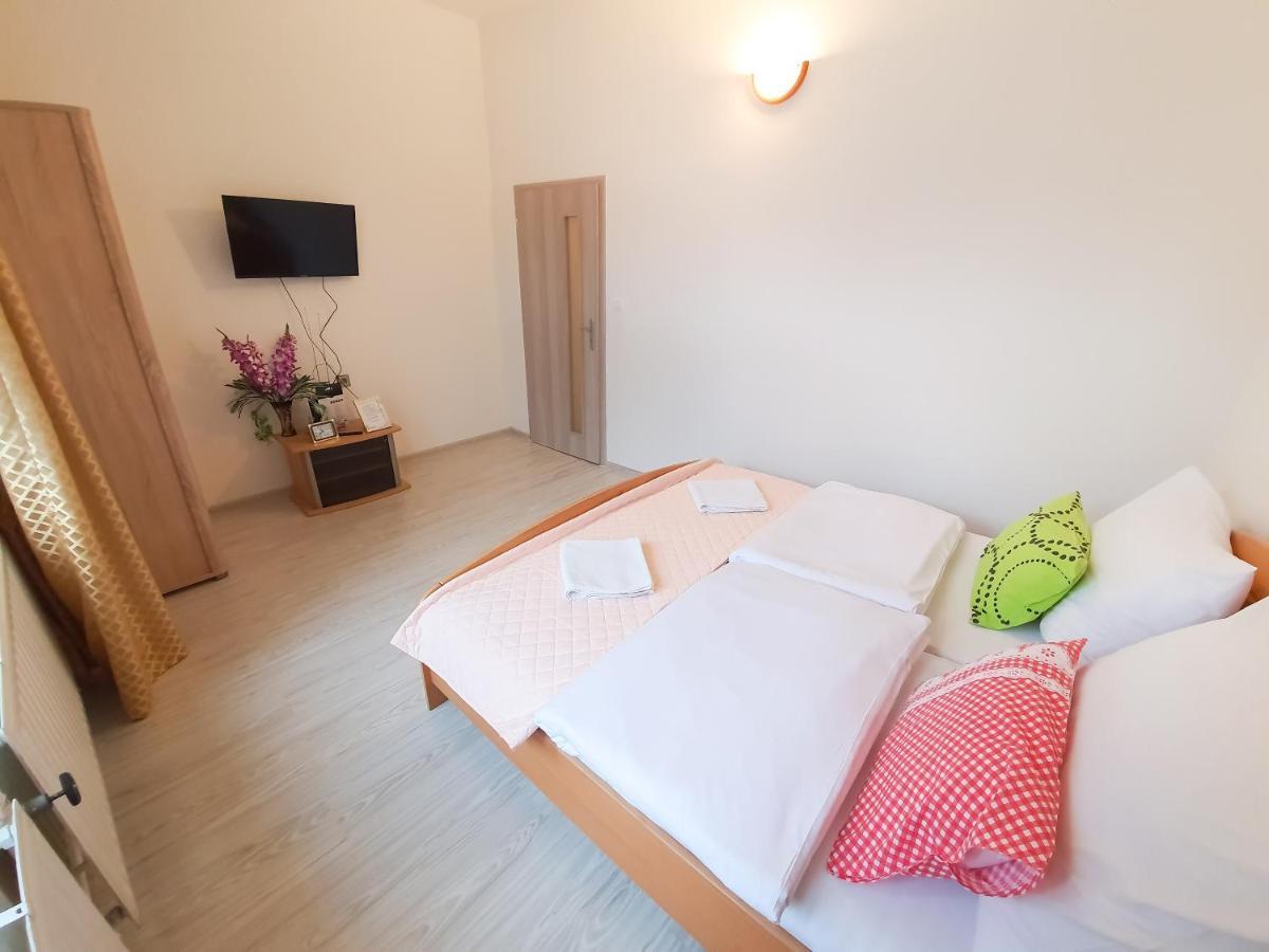 Kk Apartments Praga Zewnętrze zdjęcie